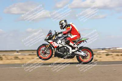 media/Nov-03-2024-TrackDaz (Sun) [[44580f4982]]/B Group/1220pm (Wheelie Bump)/